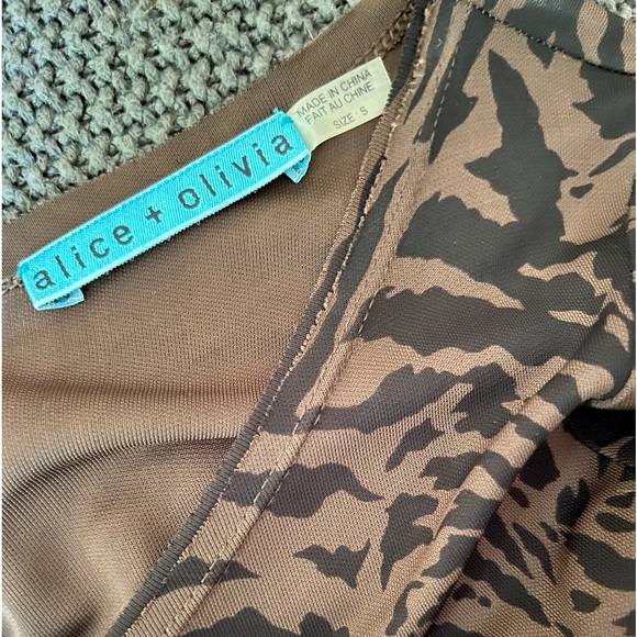 Alice+Olivia Tabitha Black and Chocolate Cheetah Print Bodycon Dress NWT SZ S - Picture 10 of 12